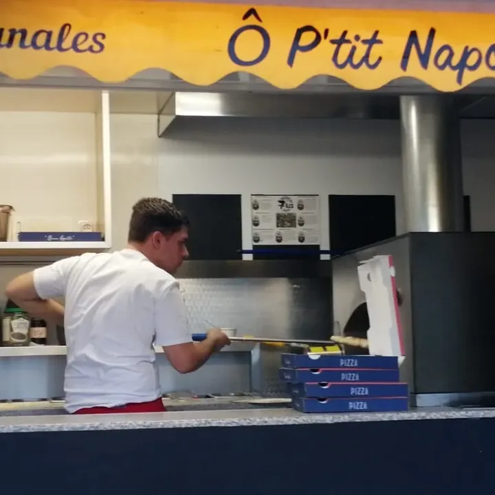 Le camion Ô P'tit Napoli