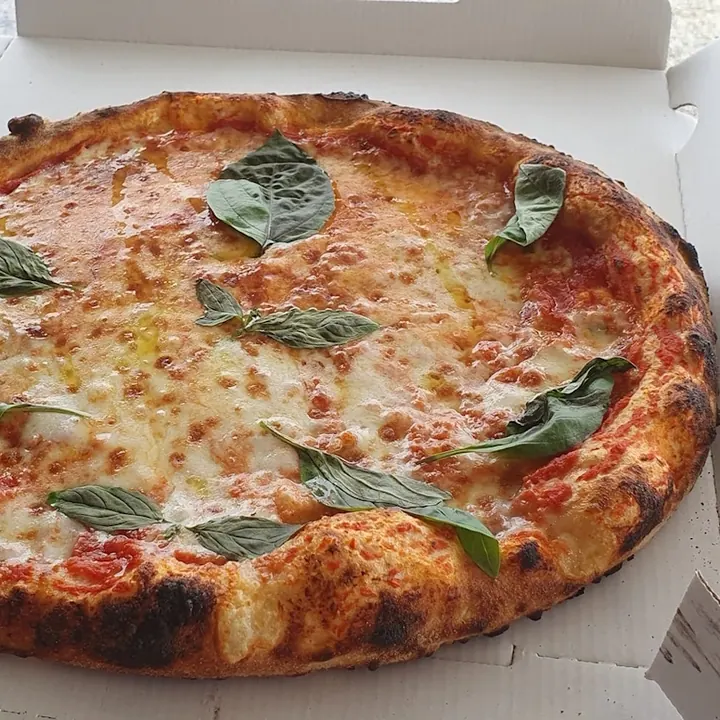 Pizza Margherita